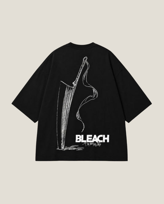 Ichigos Zanpakutō (Oversized T-shirt)